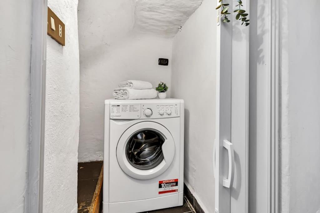 Cozy Central Duomo Flat Apartment *