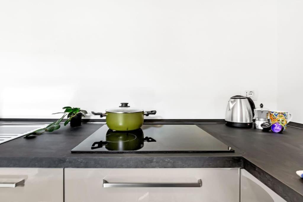 Cozy Central Duomo Flat * Mailand