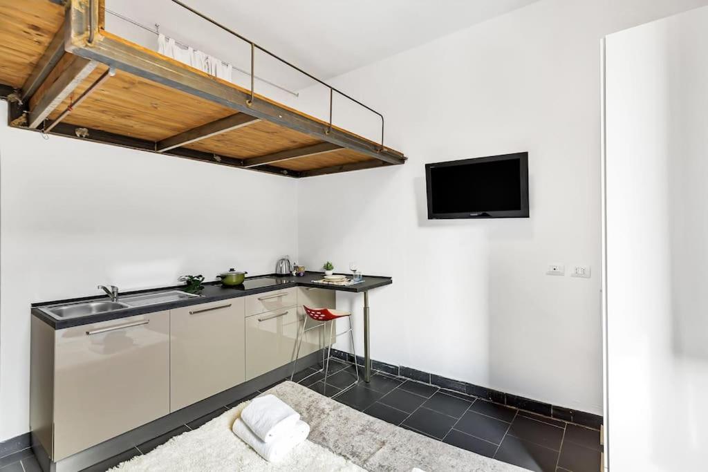 Cozy Central Duomo Flat *